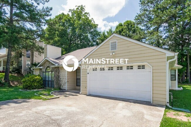 Photo - 202 Clydesdale Ln SE