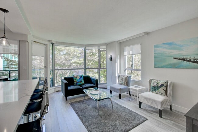 Building Photo - 851 Homer St Unit ID1345515P