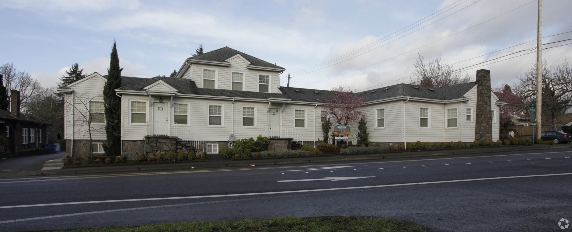 Courtyard Apartments - Courtyard Apartments