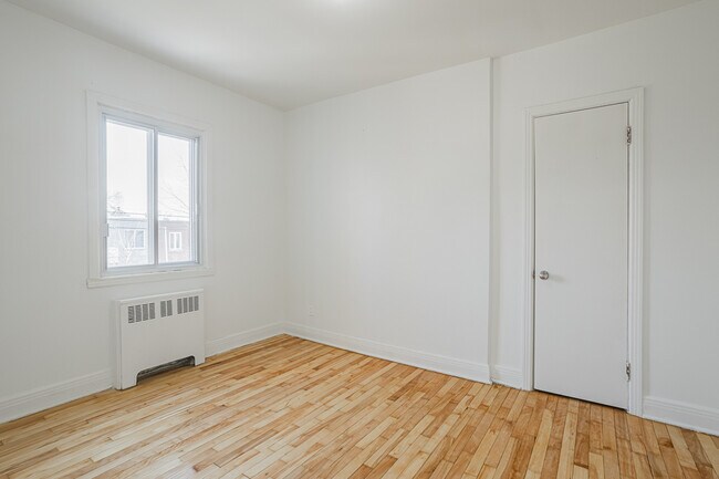 Photo - 7619 Av Christophe-Colomb