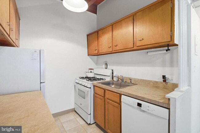 Photo - 7753 Donnybrook Ct Unidad 204