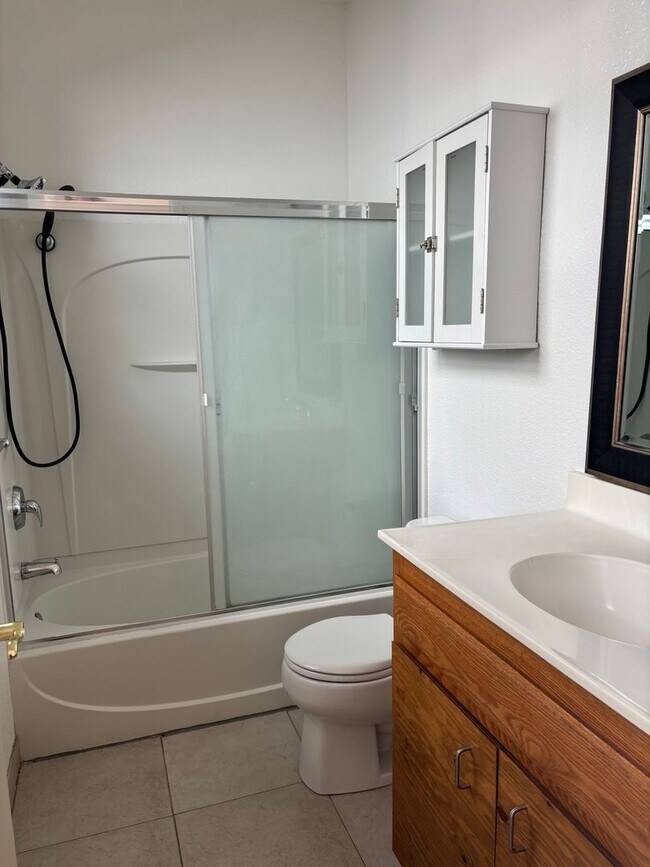 Photo - rh2643bussdr Unidad 2643