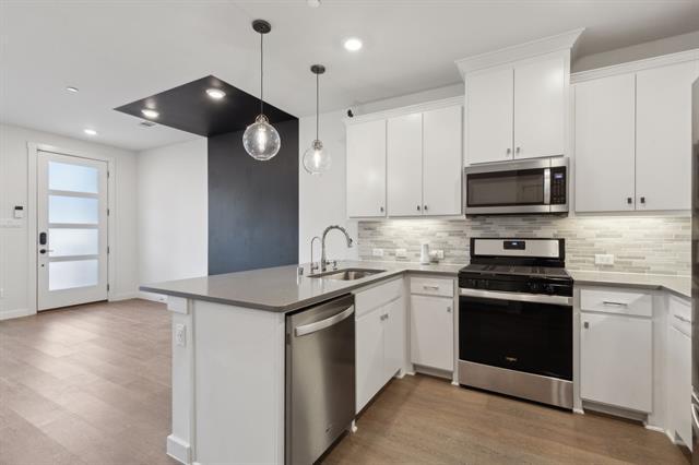 Photo - 820 Emerling Dr