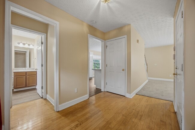 Photo - 5054 Lancashire Ct