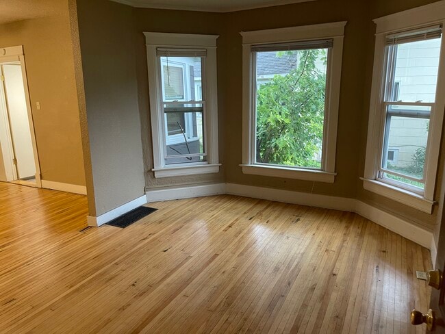 Photo - 806 Scott Ave Unit 806