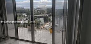 Photo - 1700 NW N River Dr Unit 807
