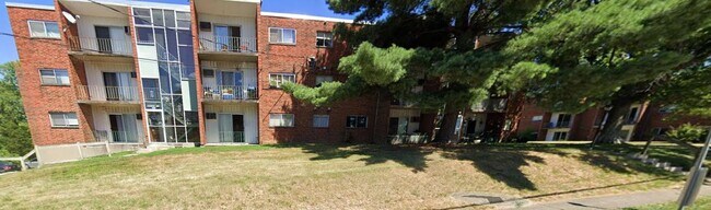 Photo - 620 Pedretti Ave