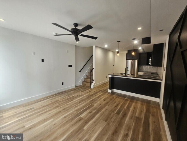 Building Photo - 1250 N 18th St Rental