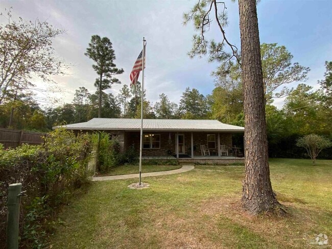Building Photo - 1761 Chippendale Rd Rental