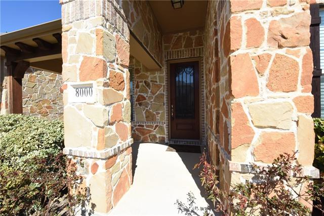 Photo - 8000 Chickasaw Trail