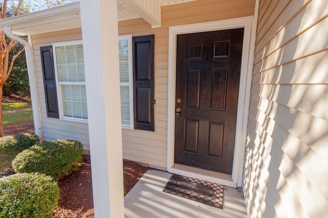 Photo - 187 Madrid Dr