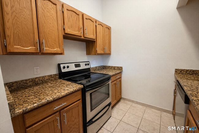 Photo - 114 Huckleberry Hill Rd