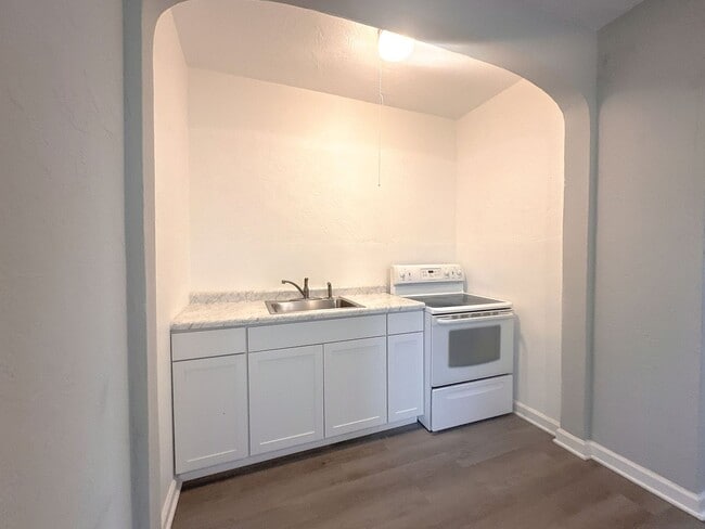 1 bedroom 1 bath - 1 bedroom 1 bath Apartment Unit 601 N Main-4