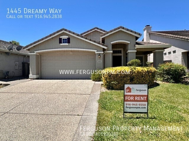Building Photo - 1445 Dreamy Way