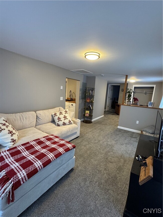 Photo - 3676 NY-12B Unidad 4