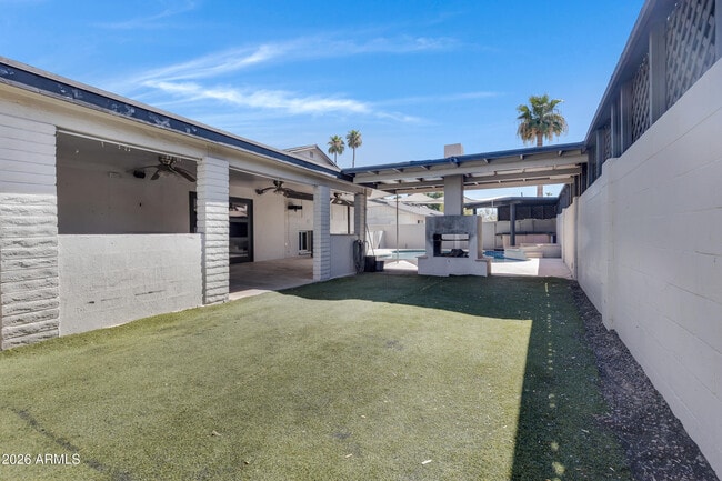 Photo - 1627 E Fremont Dr