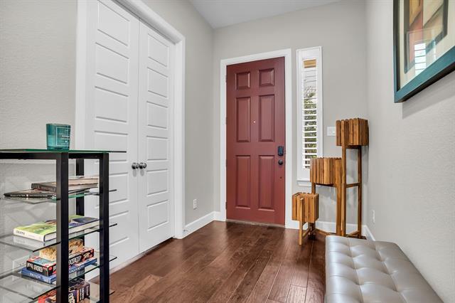 1362 Arch Pl