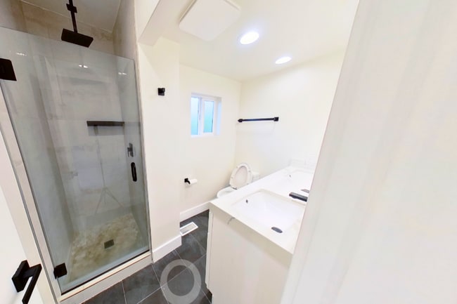 Photo - 2310 Haste St Unit 6x2