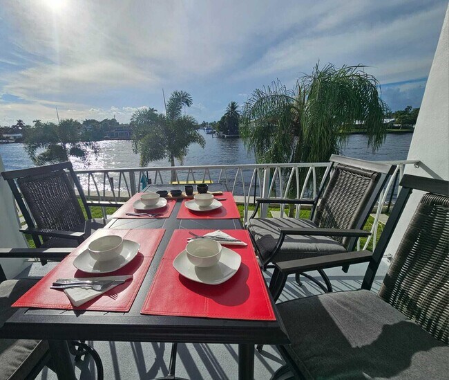 Photo - 505 N Riverside Dr Unit 12a