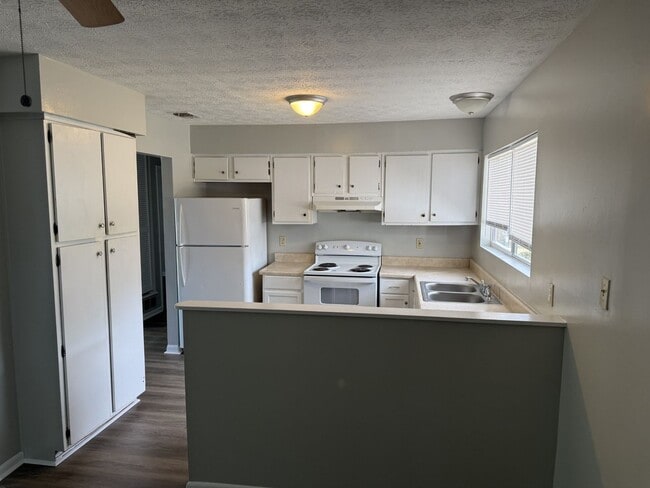 Photo - MOVE IN READY