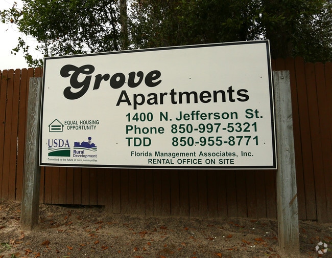 Photo - The Grove Apartments