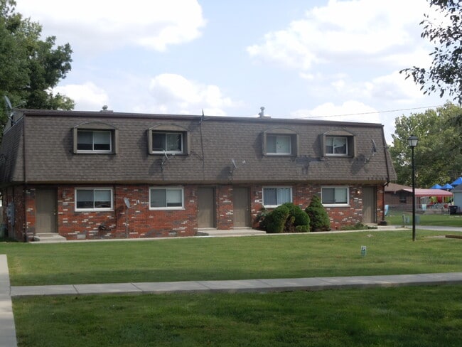Photo - 119 Wolf Ave Townhome