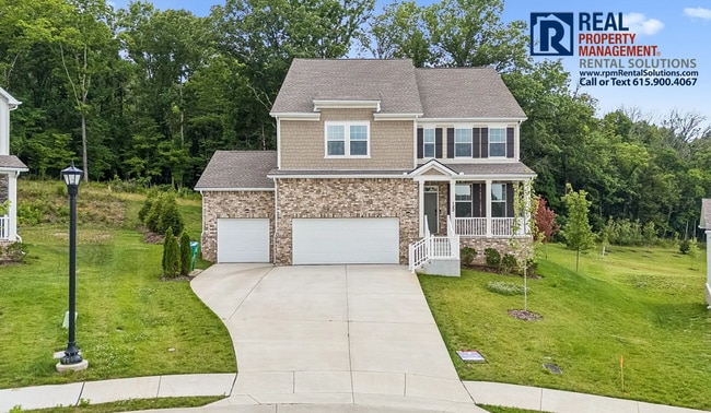 Building Photo - Luxury 5 bd 3 bath with office, bonus room and 3 car garage!!
