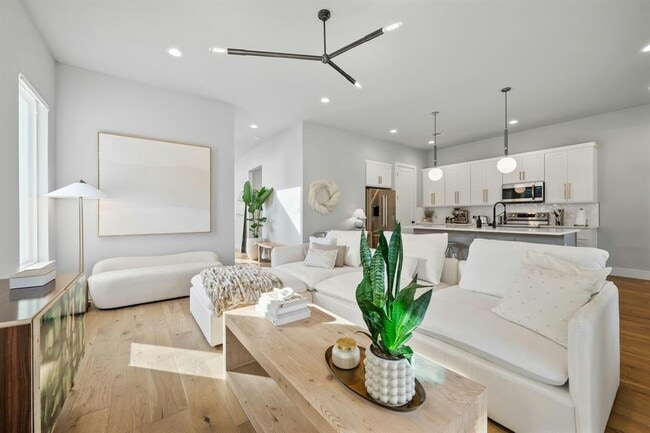 Photo - 14908 Oklahoma St