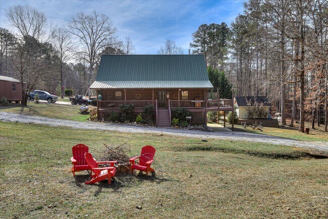 Photo - Fully Furnished Monthly Lake Cabin Rental | Available October – March