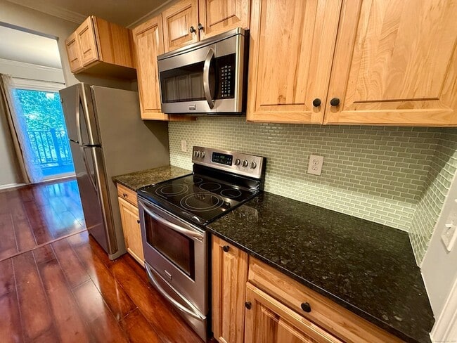 Building Photo - 41 Rock Spring Rd Unit 9 Rental