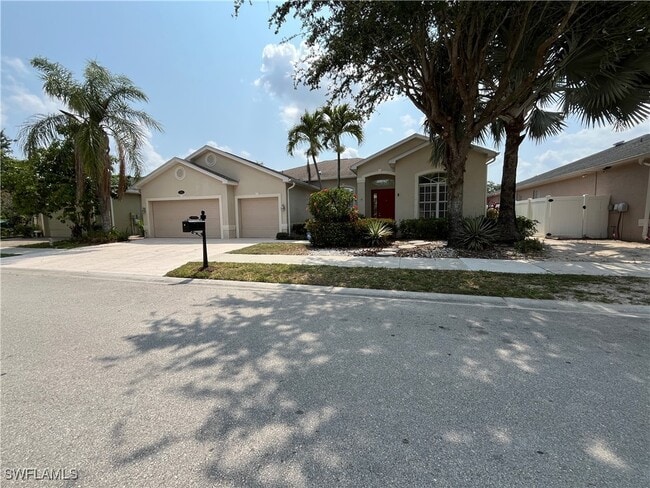 Photo - 366 Burnt Pine Dr