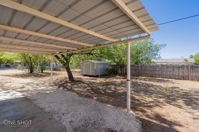 Photo - 2349 Highland Ave