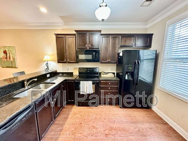 Photo - 97 Arsenal Academy Place