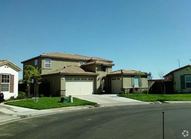 Building Photo - 4257 Thalia Way Rental