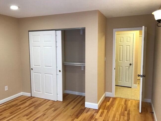 Photo - 274 Chestnut Ave Unit N