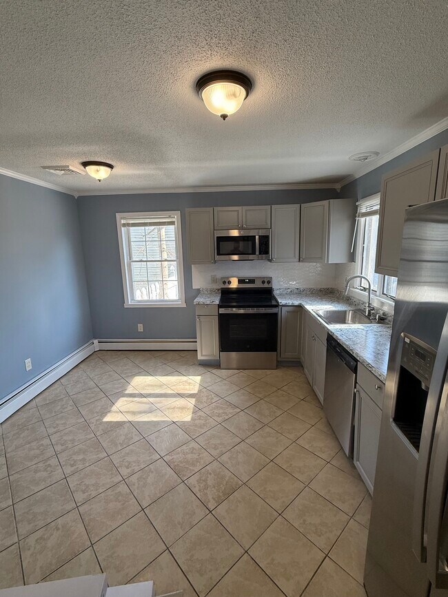 Photo - 8 Miles Ave Unidad 8 Miles Ave