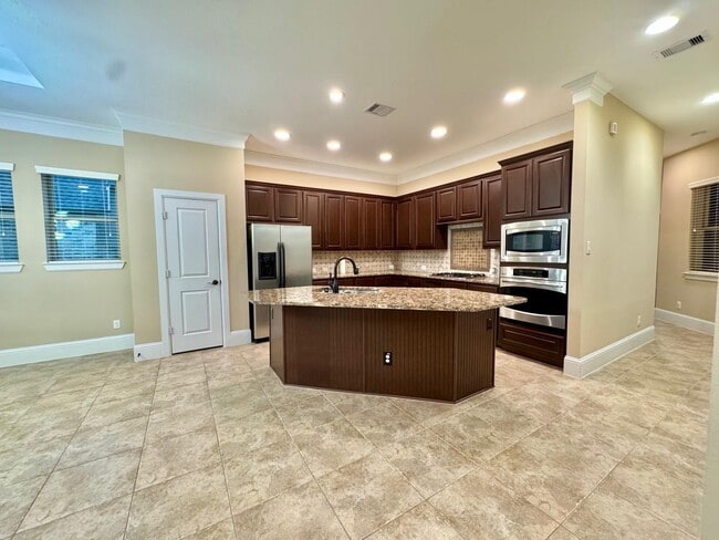 Photo - 54 Driftdale Pl