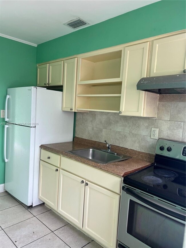 Photo - 1013 Foster Rd Unidad 1