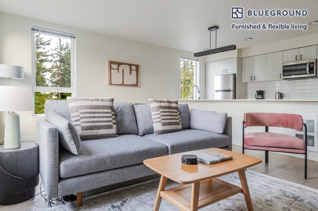 Photo - 18004 Midvale Ave N Unidad FL5-ID931