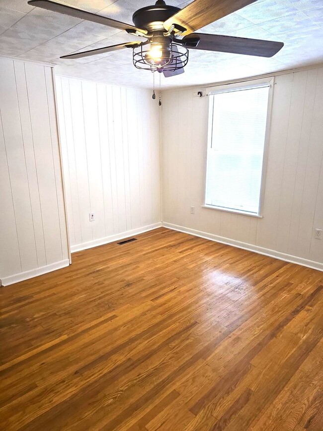 Photo - Spacious 3-bedroom single-family home in Chambersburg Borough