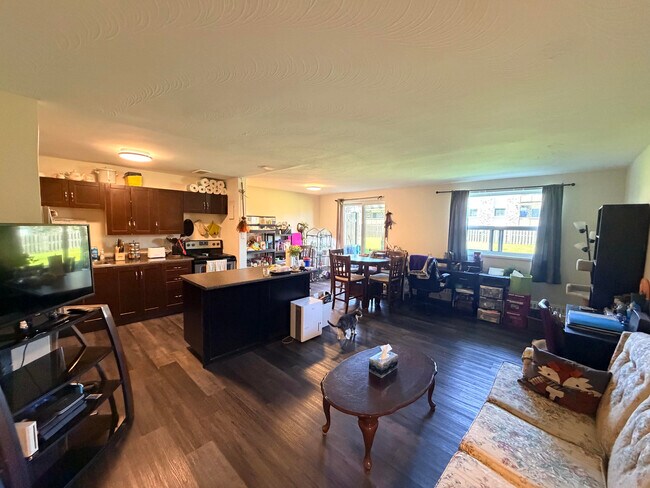 Photo - 20 Bradmon Dr Unit 112