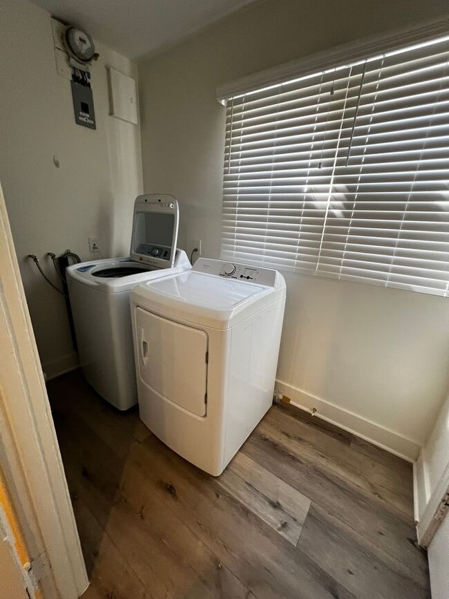 Photo - 2229-2231 Ellendale Pl Unit 2229