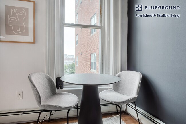 Photo - 538 E Broadway Unit FL1-ID473