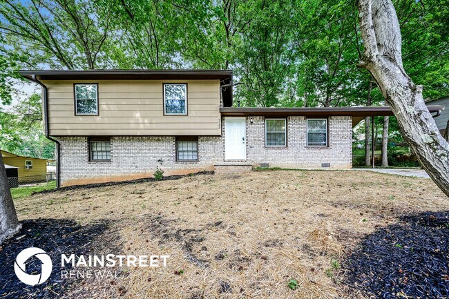 Building Photo - 5762 Northspring Dr