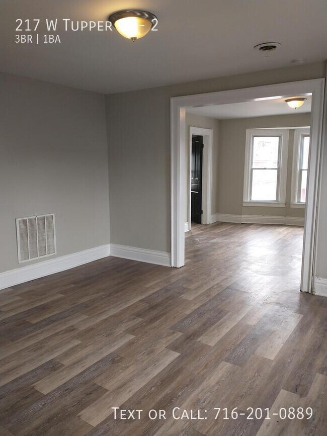 Photo - 217 W Tupper St Unit 2
