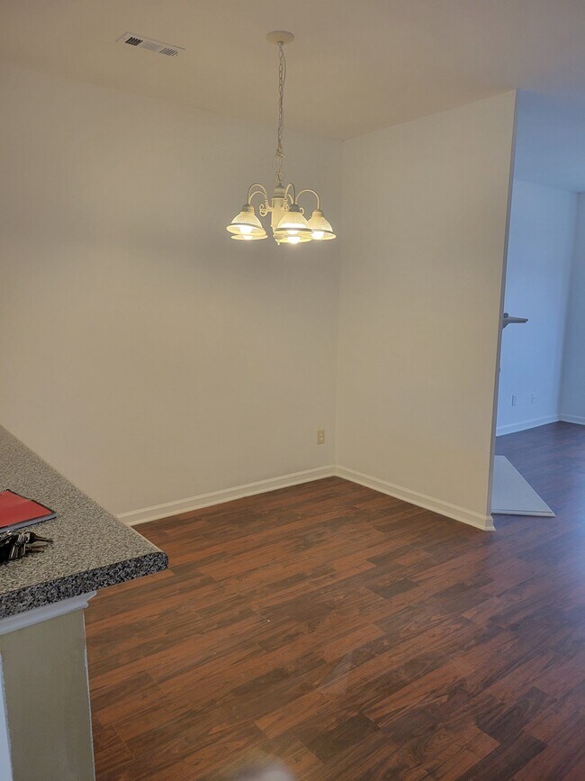 Photo - 5150 Oakley Commons Blvd