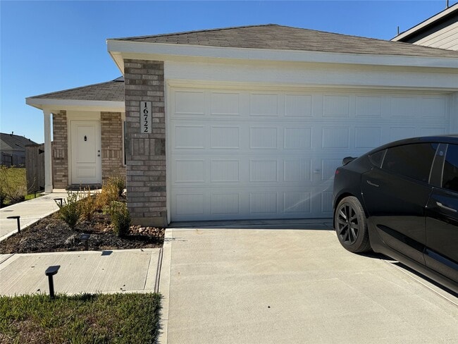 Photo - 16722 Largetooth Aspen Ln