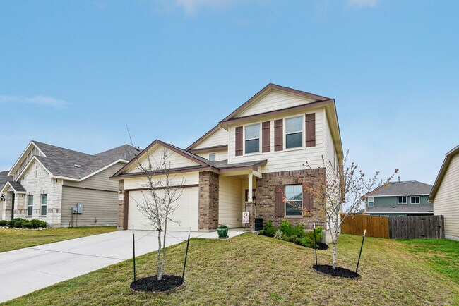 Building Photo - 513 Chelson Hunt