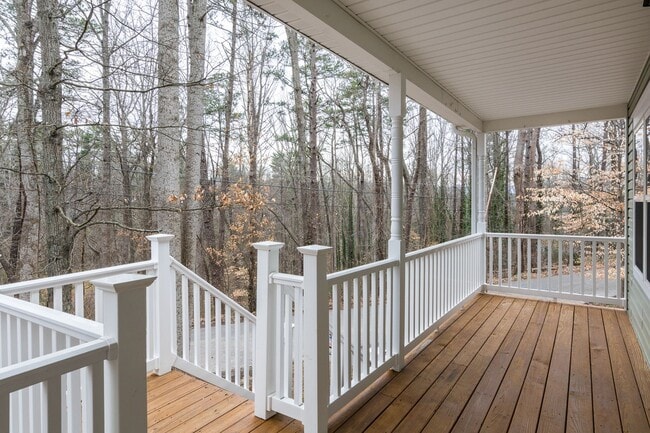 Photo - Central AVL - Beautiful 3/2 Cape Cod
