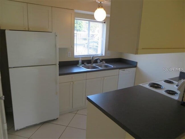 Photo - 2745 Hidden Lake Blvd Unit D